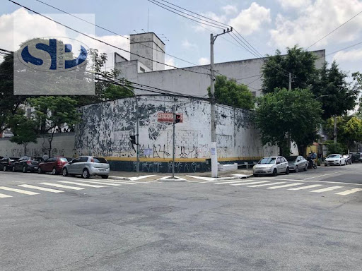 Compre  Galpão com 400M² em Mooca por R$ 3.000.000,00 venda .  Imóvel Comercial em São Paulo/SP.