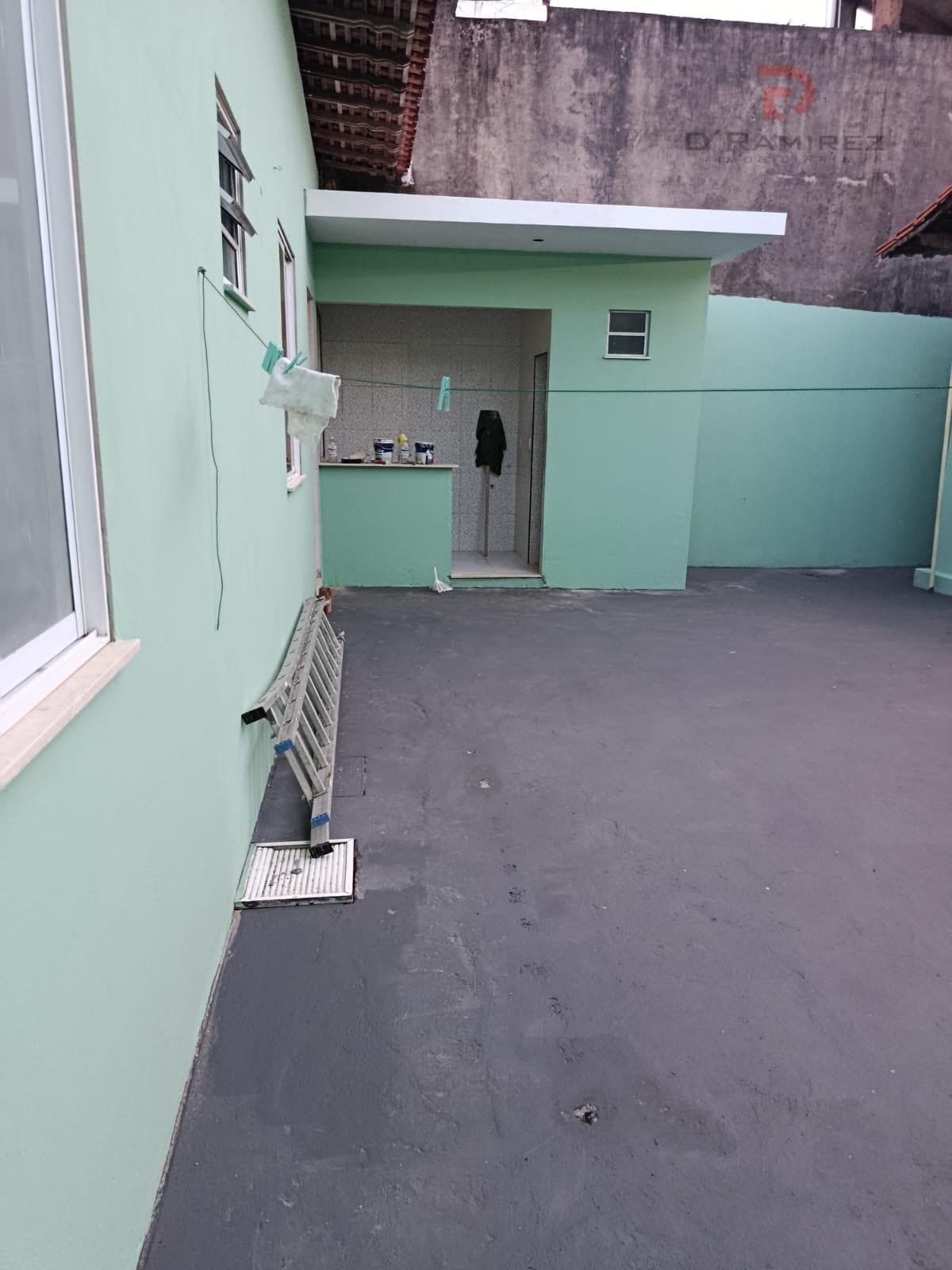 Casa à venda com 5 quartos, 1 suíte, 2 vagas e 250m² no Cohama, São Luís (MA) — foto 23 de 26