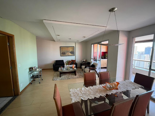 Apartamento em Centro  -  Campo Grande