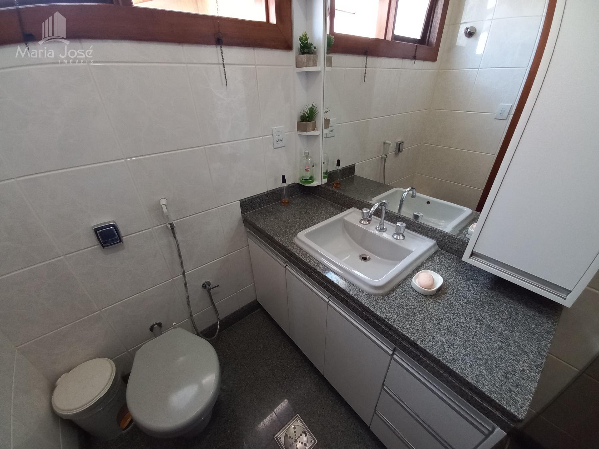 Casa à venda com 4 quartos, 2 suítes, 4 vagas e 360m² no Jardim Arizona, Sete Lagoas (MG) — foto 29 de 30