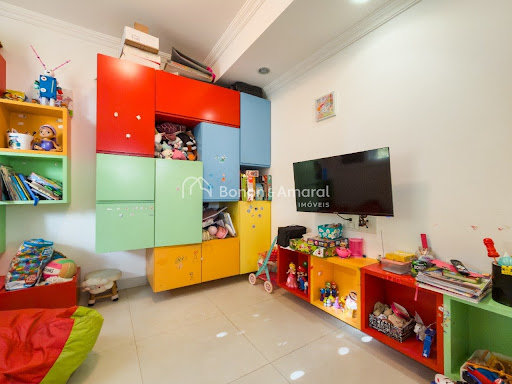 Casa, 3 quartos, 262 m² - Foto 22