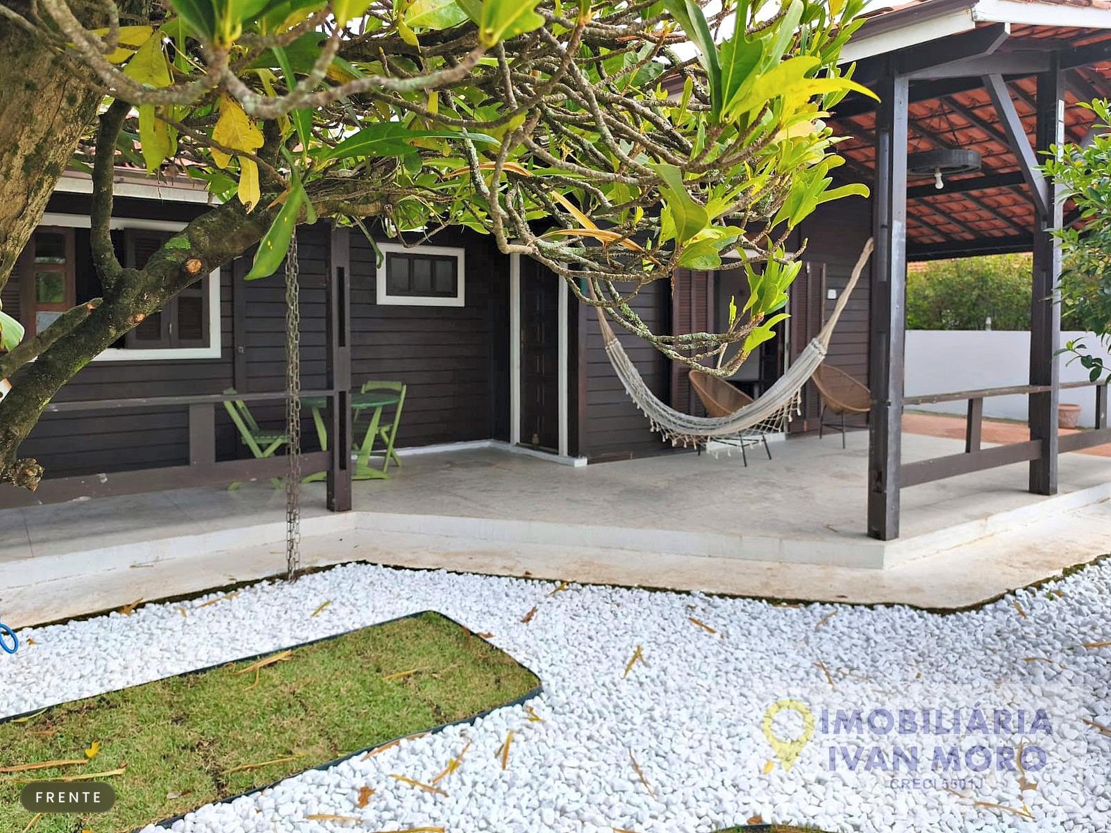 Casa para alugar com 3 quartos, 1 suíte e 2 vagas no Daniela, Florianópolis (SC) — foto 2 de 18