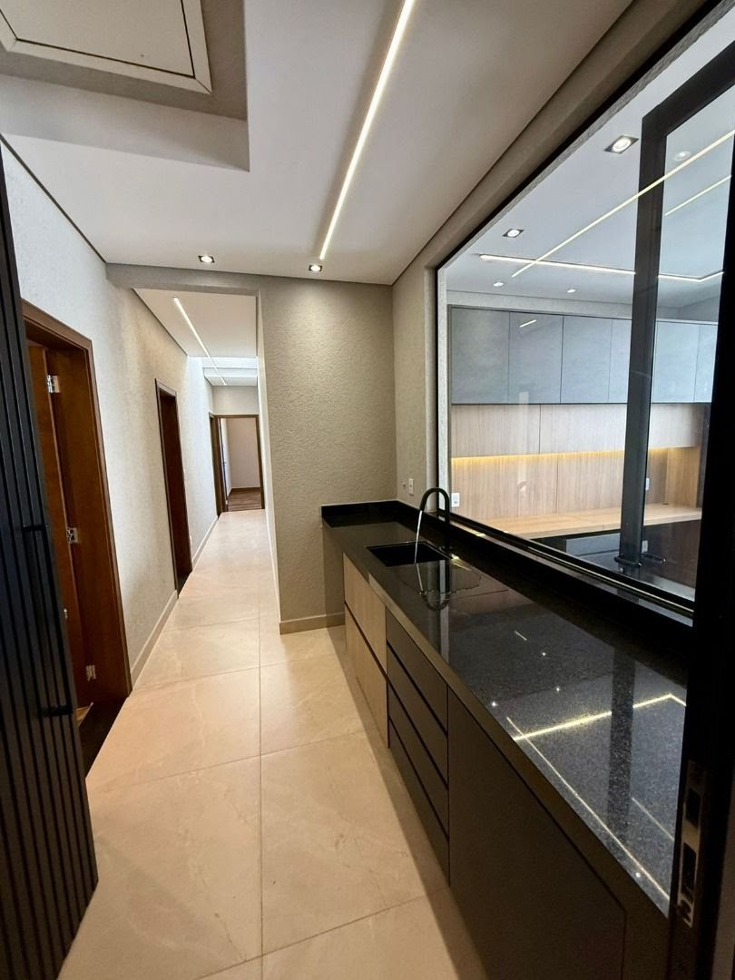 Casa à venda com 4 quartos, 4 suítes, 6 vagas e 421m² no Alphaville, Ribeirão Preto (SP) — foto 10 de 30