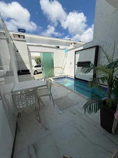 Apartamento 3 Suítes para Aluguel na Praia de Taperapuã, Porto Seguro