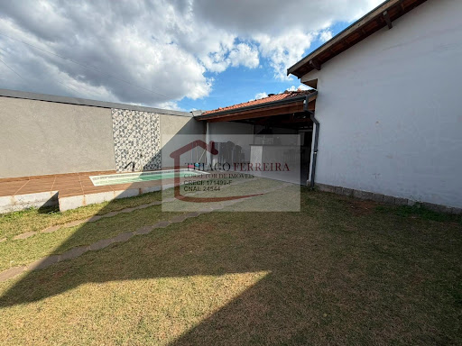 Casa em Figueira Branca  -  Santa Rita do Passa Quatro