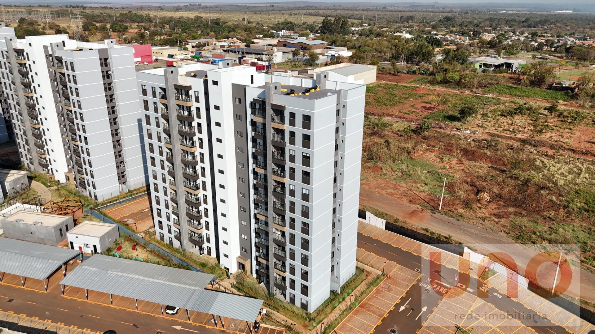 Apartamento à venda com 3 quartos, 1 suíte, 2 vagas e 86820m² no Parque Residencial Maria Aparecida Pedrossian, Campo Grande (MS) — foto 28 de 30