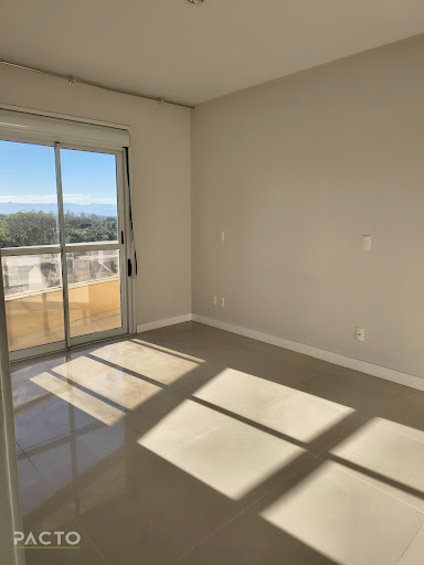 Apartamento à Venda no Centro de Araranguá com 3 Dormitórios