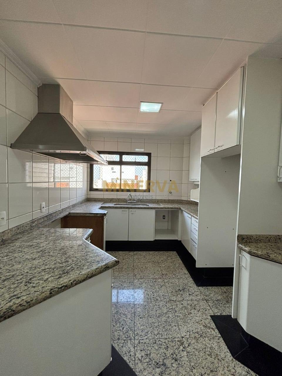 Apartamento para alugar com 4 quartos, 2 suítes, 4 vagas e 347m² no Tatuapé, São Paulo (SP) — foto 17 de 30