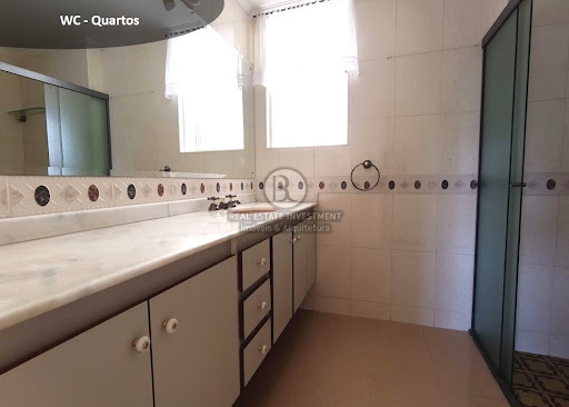 WC - Quarto