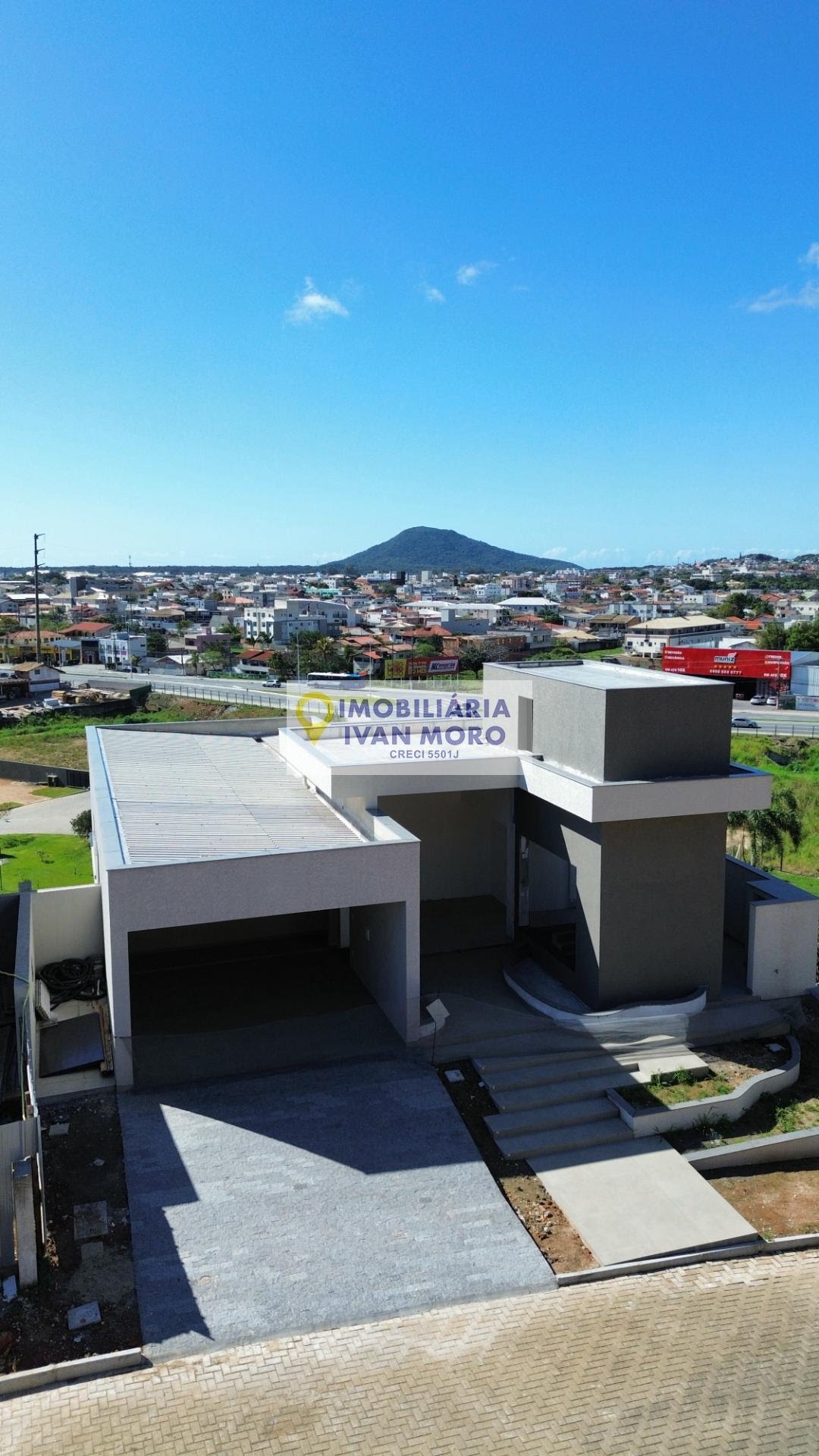 Casa à venda com 4 quartos, 4 suítes, 3 vagas e 551m² no Ingleses Norte, Florianópolis (SC) — foto 24 de 30