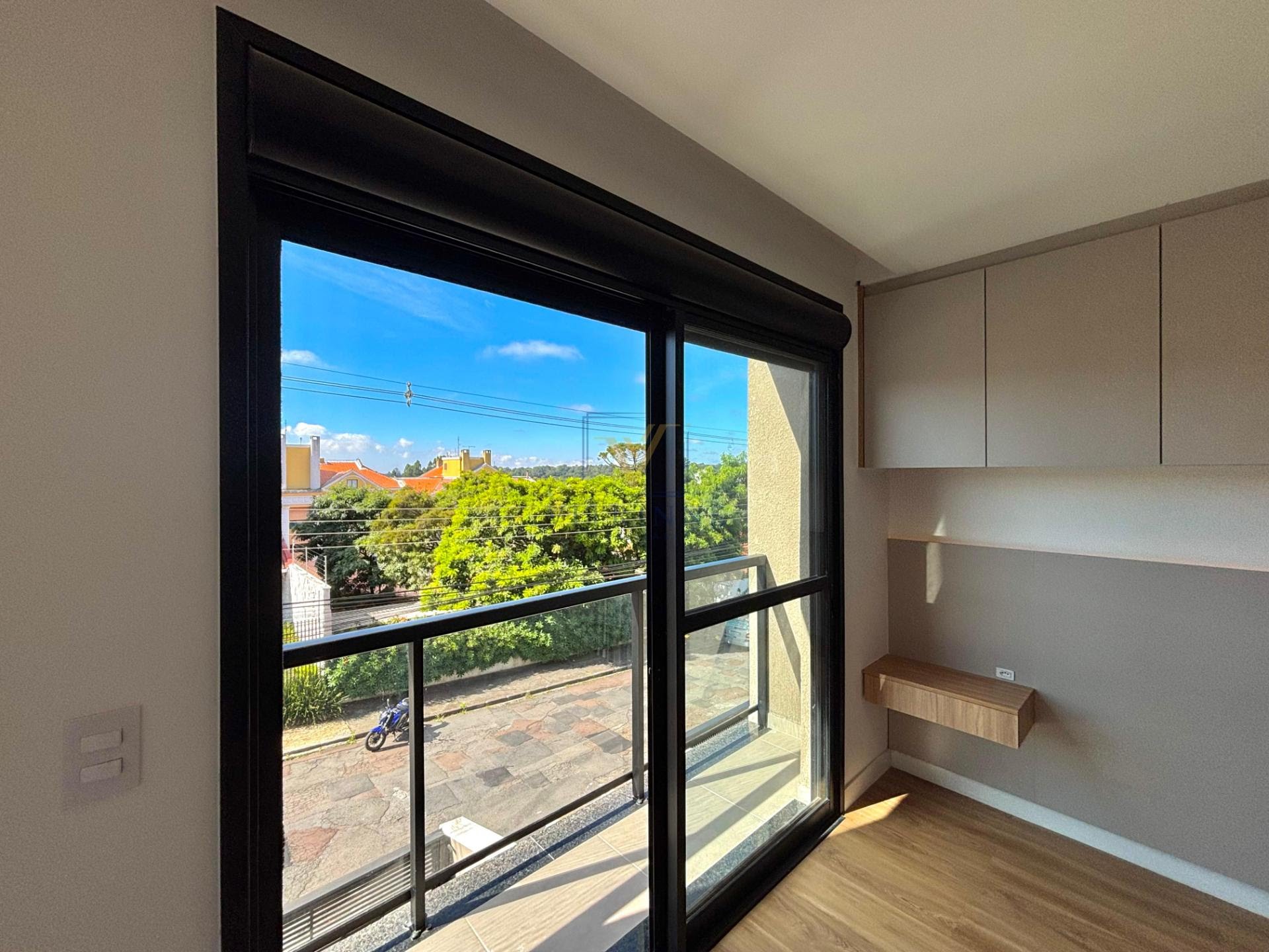 Casa à venda com 3 quartos, 3 suítes, 3 vagas e 268m² no Tingui, Curitiba (PR) — foto 17 de 30
