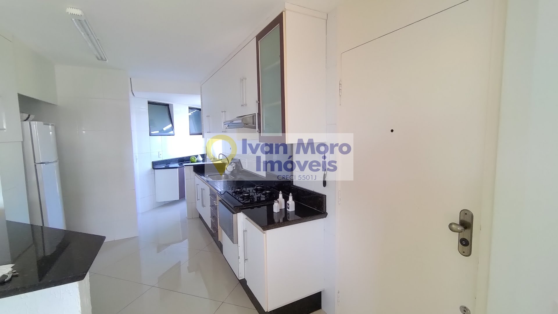 Cobertura à venda com 3 quartos, 1 suíte, 3 vagas e 231m² no Canasvieiras, Florianópolis (SC) — foto 27 de 30
