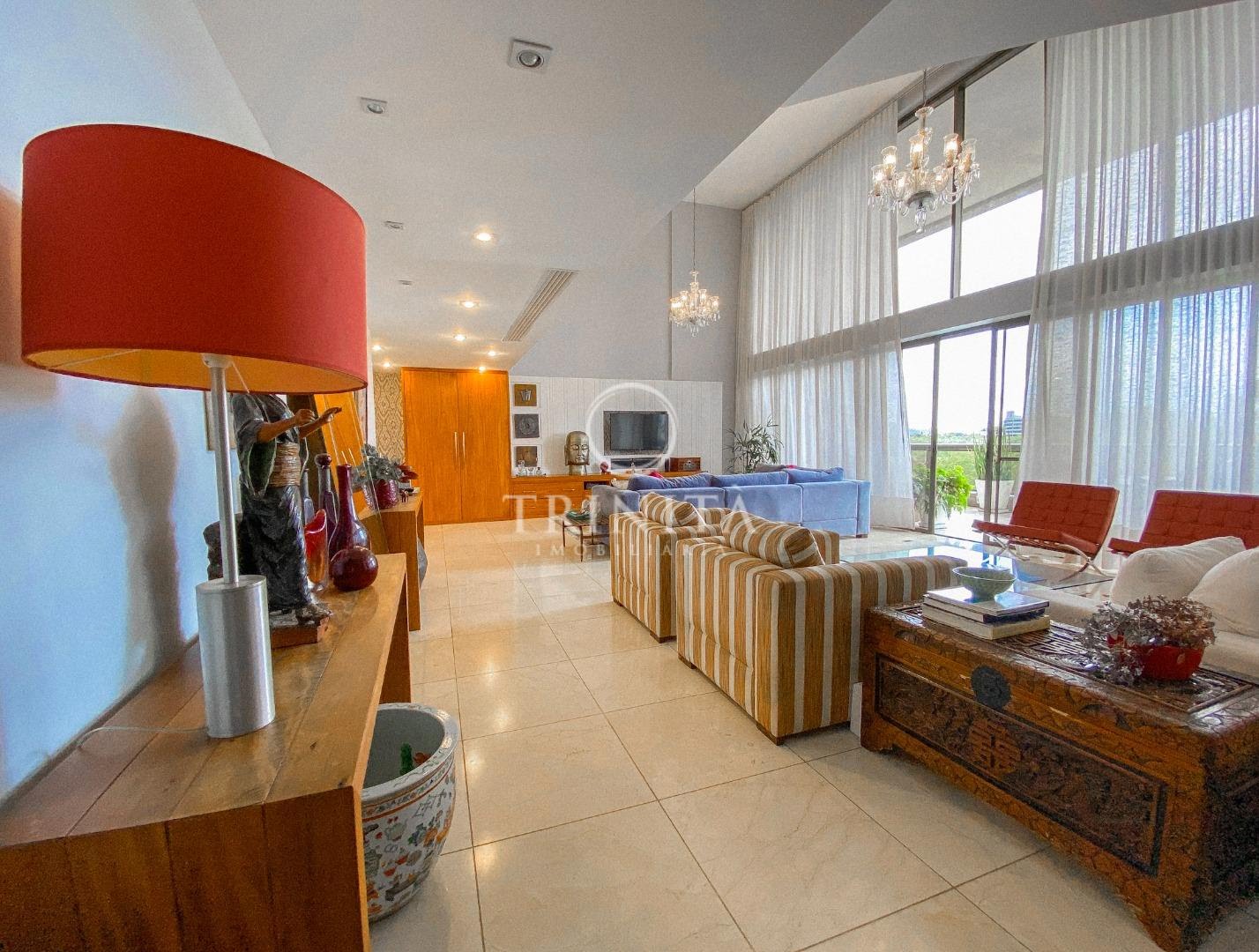 saladeestar1-peninsulabernini-trinitaimoveis.jpg