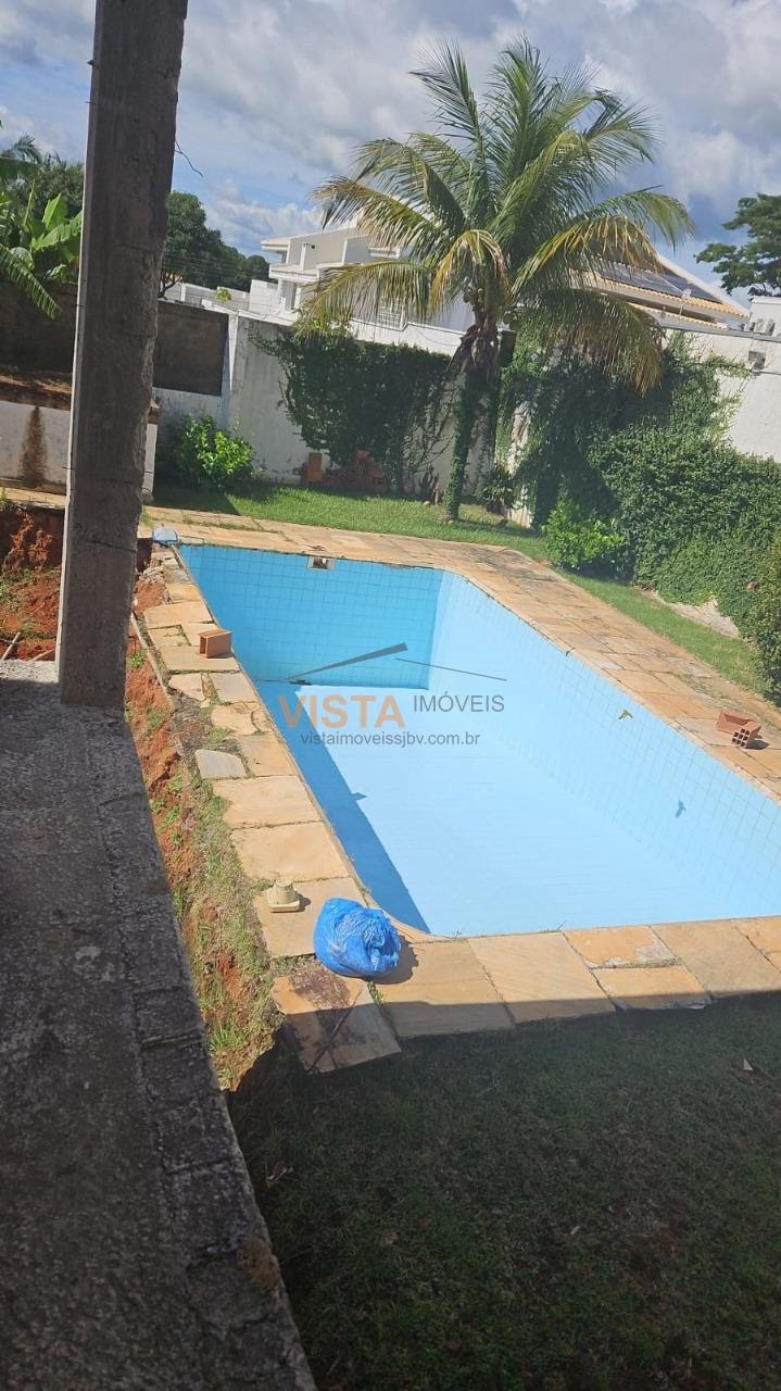 Casa à venda com 3 quartos, 2 suítes, 4 vagas e 360m² no Jardim Canada, São João da Boa Vista (SP) — foto 8 de 29