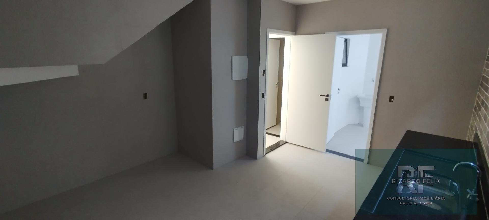 Casa à venda com 3 quartos, 3 suítes, 1 vaga e 153m² no Costazul, Rio das Ostras (RJ) — foto 10 de 30