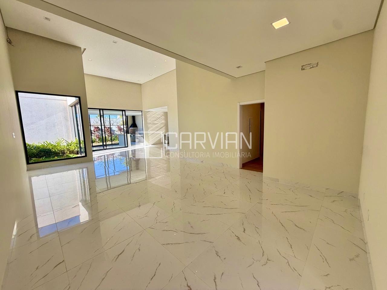 Casa à venda com 3 quartos, 5 banheiros, 4 vagas e 274m² no Alphaville, Ribeirão Preto — foto principal