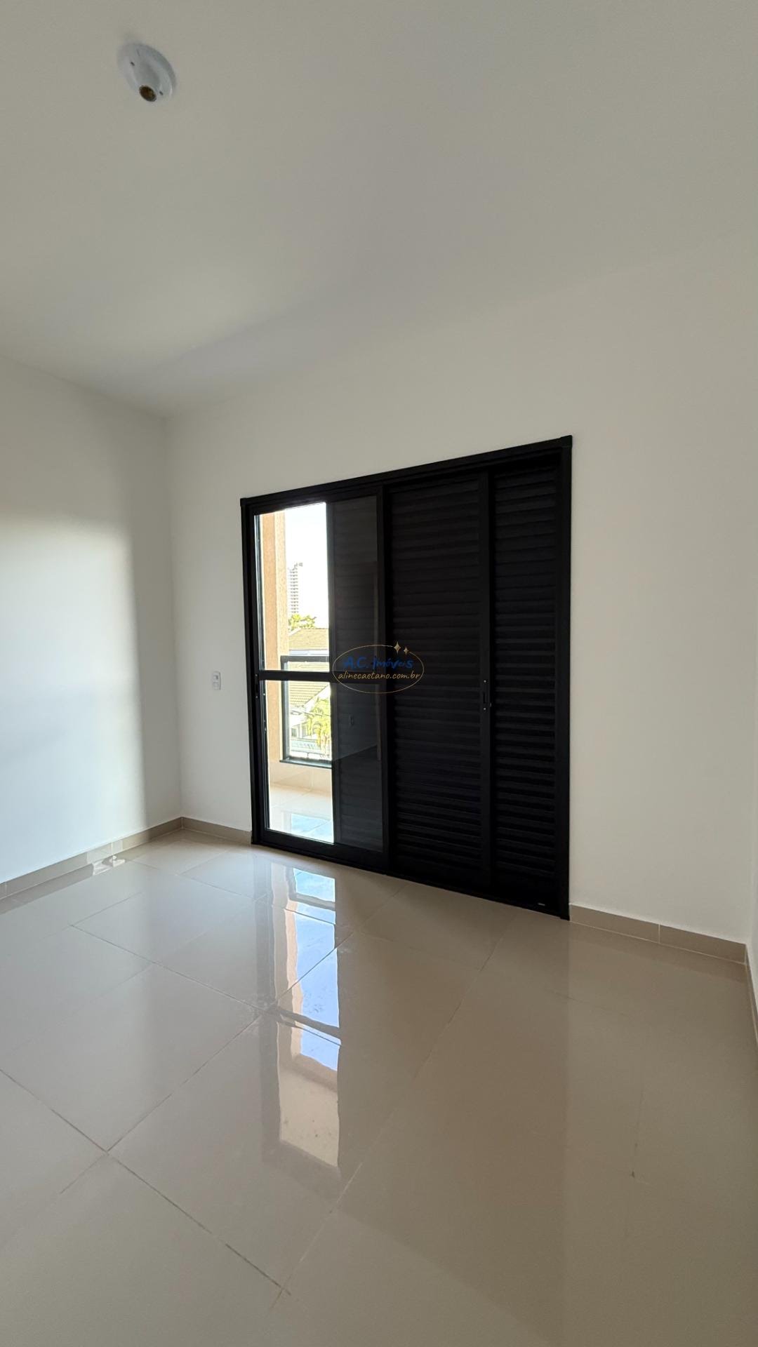 Casa à venda com 3 quartos, 3 suítes, 2 vagas e 143m² no Maracanã, Praia Grande (SP) — foto 11 de 30