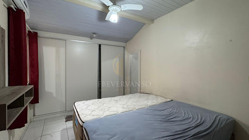 Casa à venda em Piçarras, Guaratuba | 3 dorms, 90m²