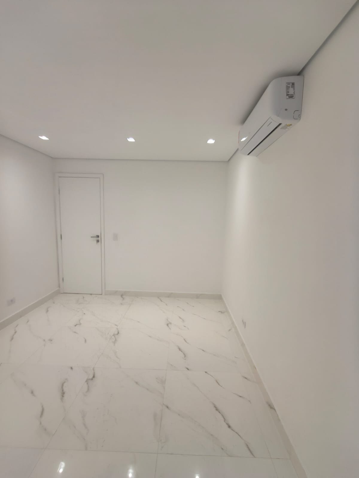 Apartamento à venda com 3 quartos, 3 suítes, 3 vagas e 180m² no Parque São Domingos, São Paulo (SP) — foto 23 de 30