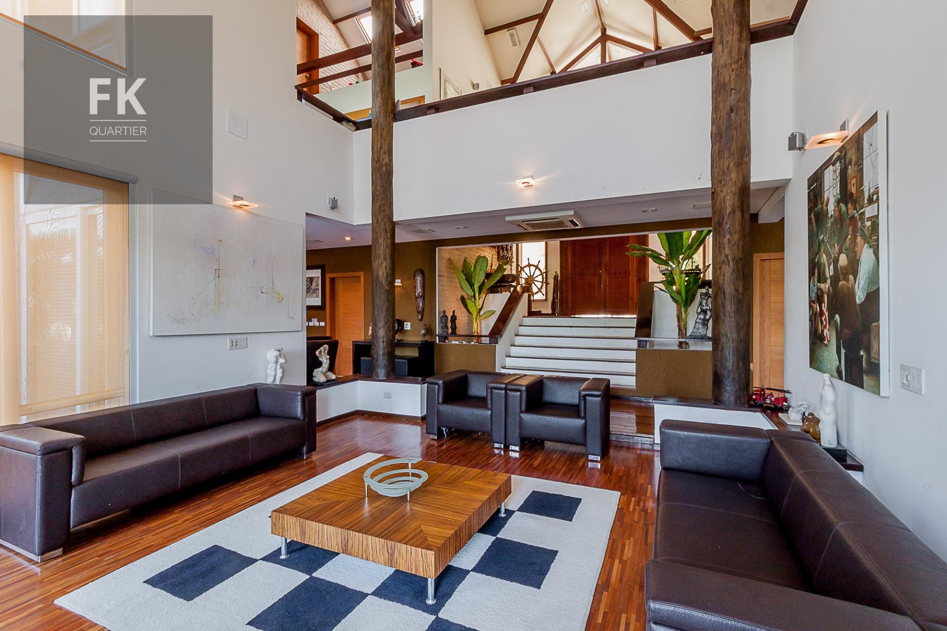 Casa à venda com 4 quartos, 4 suítes, 6 vagas e 1600m² no Alphaville, Santana de Parnaíba (SP) — foto 4 de 30