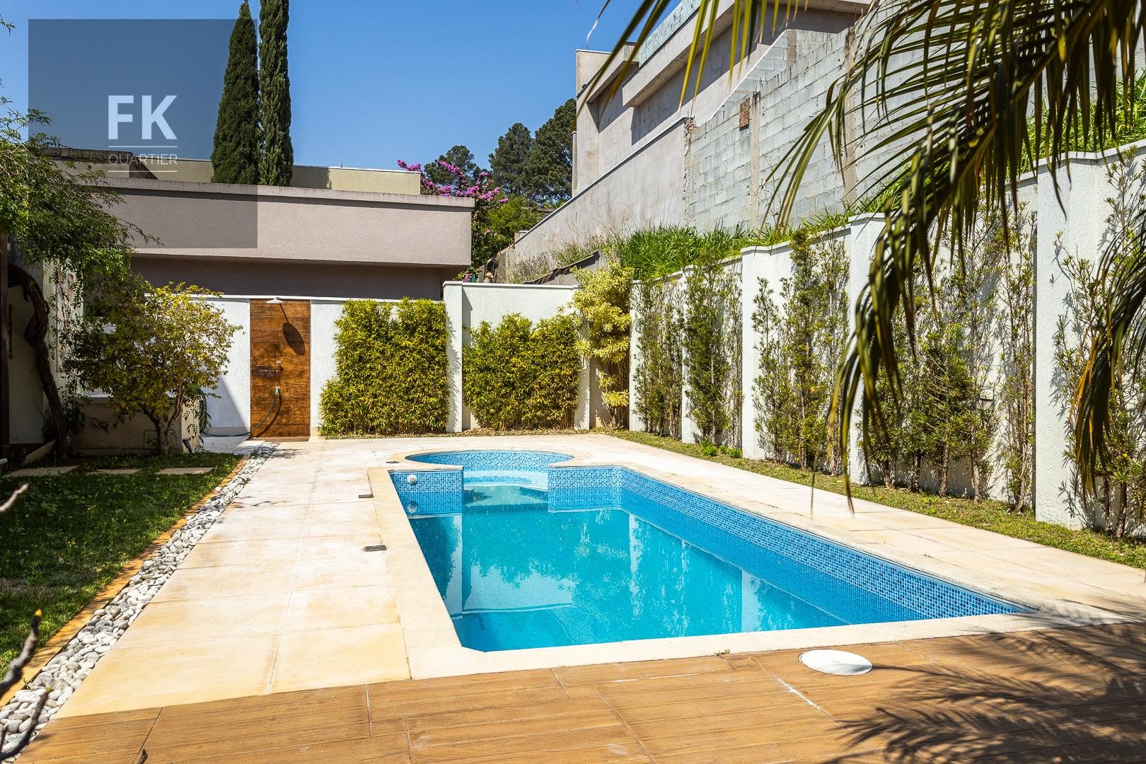 Casa à venda com 3 quartos, 3 suítes, 4 vagas e 245m² no Alphaville, Santana de Parnaíba (SP) — foto 20 de 26