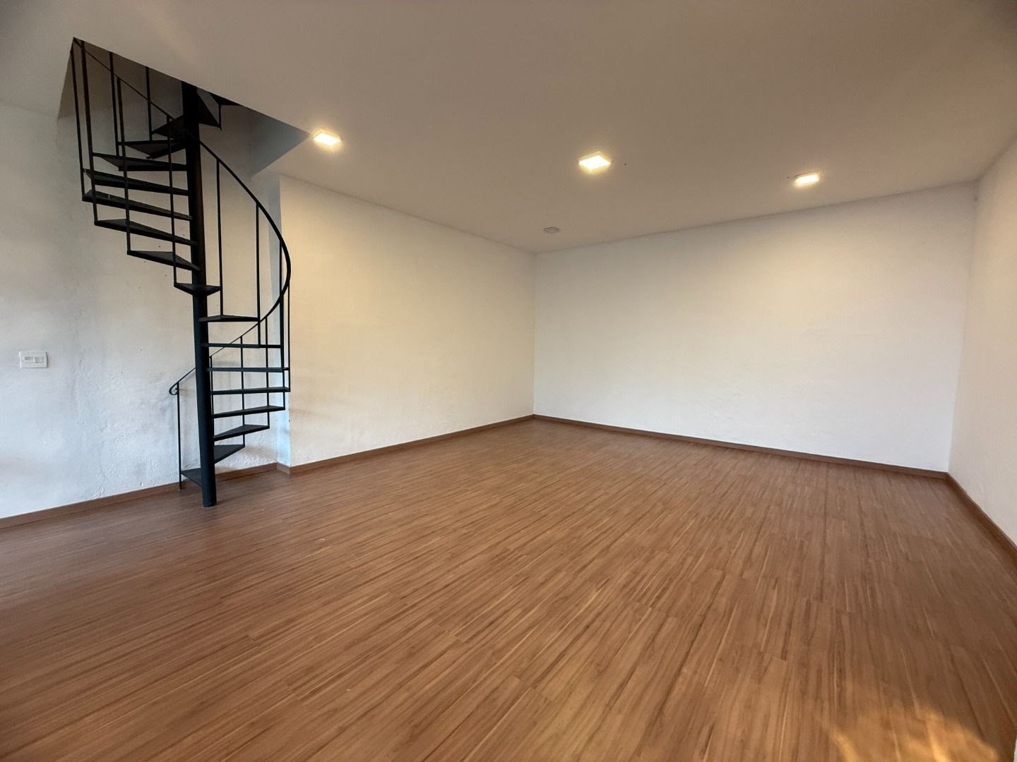Casa à venda com 4 quartos, 5 banheiros, 1 vaga e 220m² no Golfe, Teresópolis (RJ) — foto 14 de 30