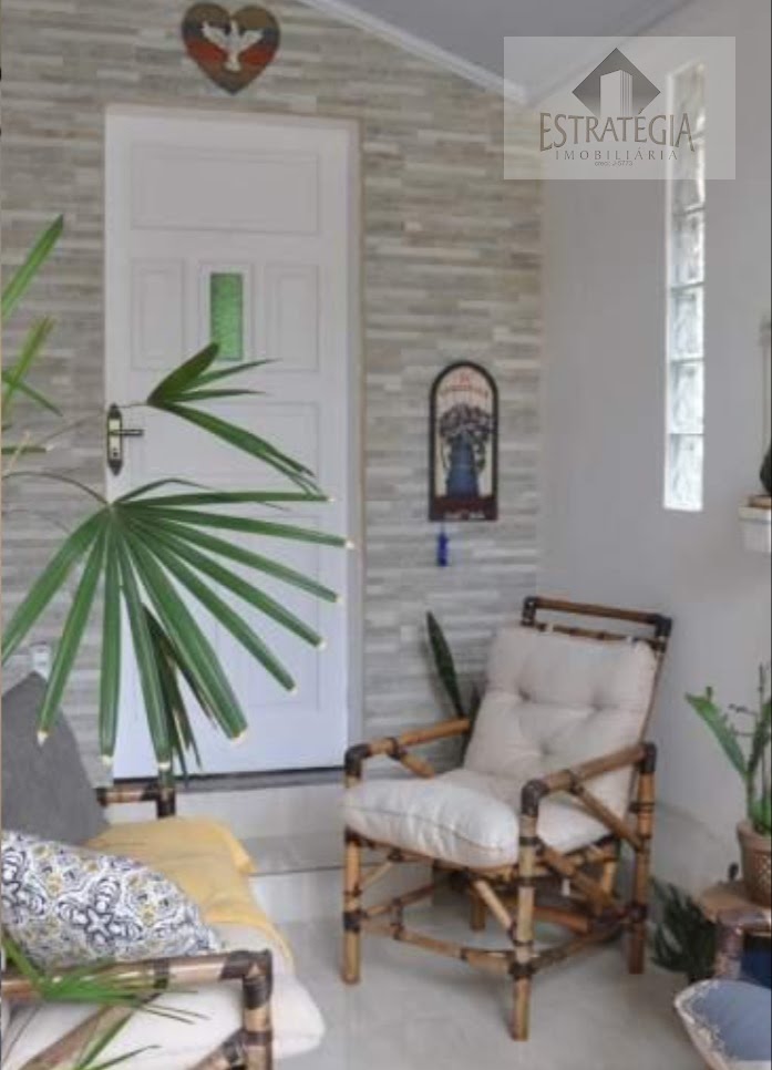 Casa à venda com 3 quartos, 1 suíte, 4 vagas e 230m² no Duarte Silveira, Petrópolis (RJ) — foto 16 de 19