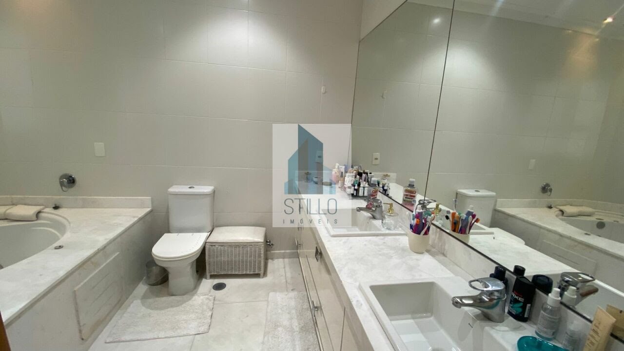 Apartamento à venda com 5 quartos, 5 suítes, 4 vagas e 335m² no Vila Regente Feijó, São Paulo (SP) — foto 17 de 22