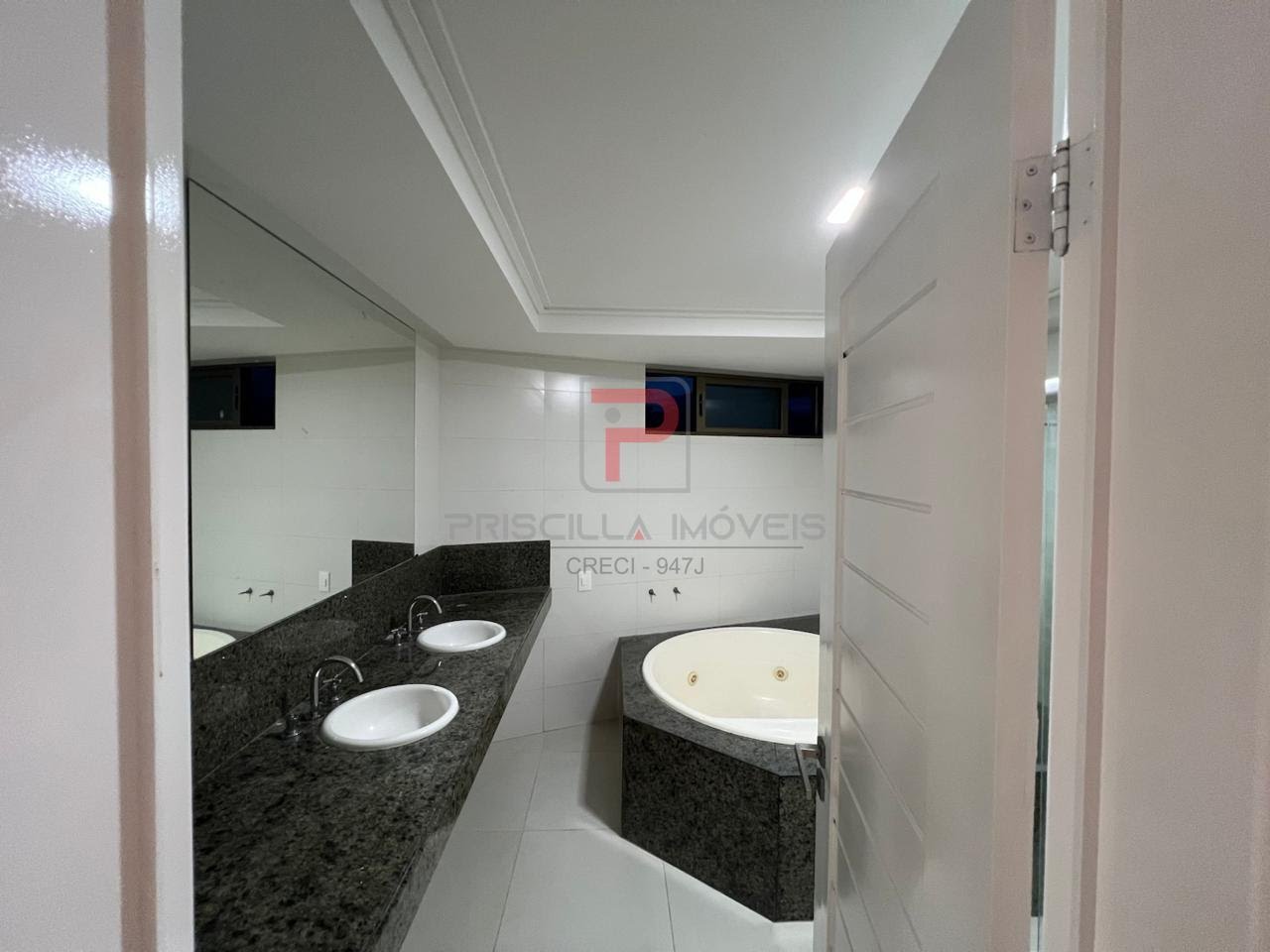 Apartamento à venda com 4 quartos, 4 suítes, 4 vagas e 234m² no Jardim Oceania, João Pessoa (PB) — foto 16 de 27
