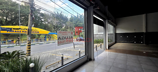 Alugo Salão frente Shopping Maia