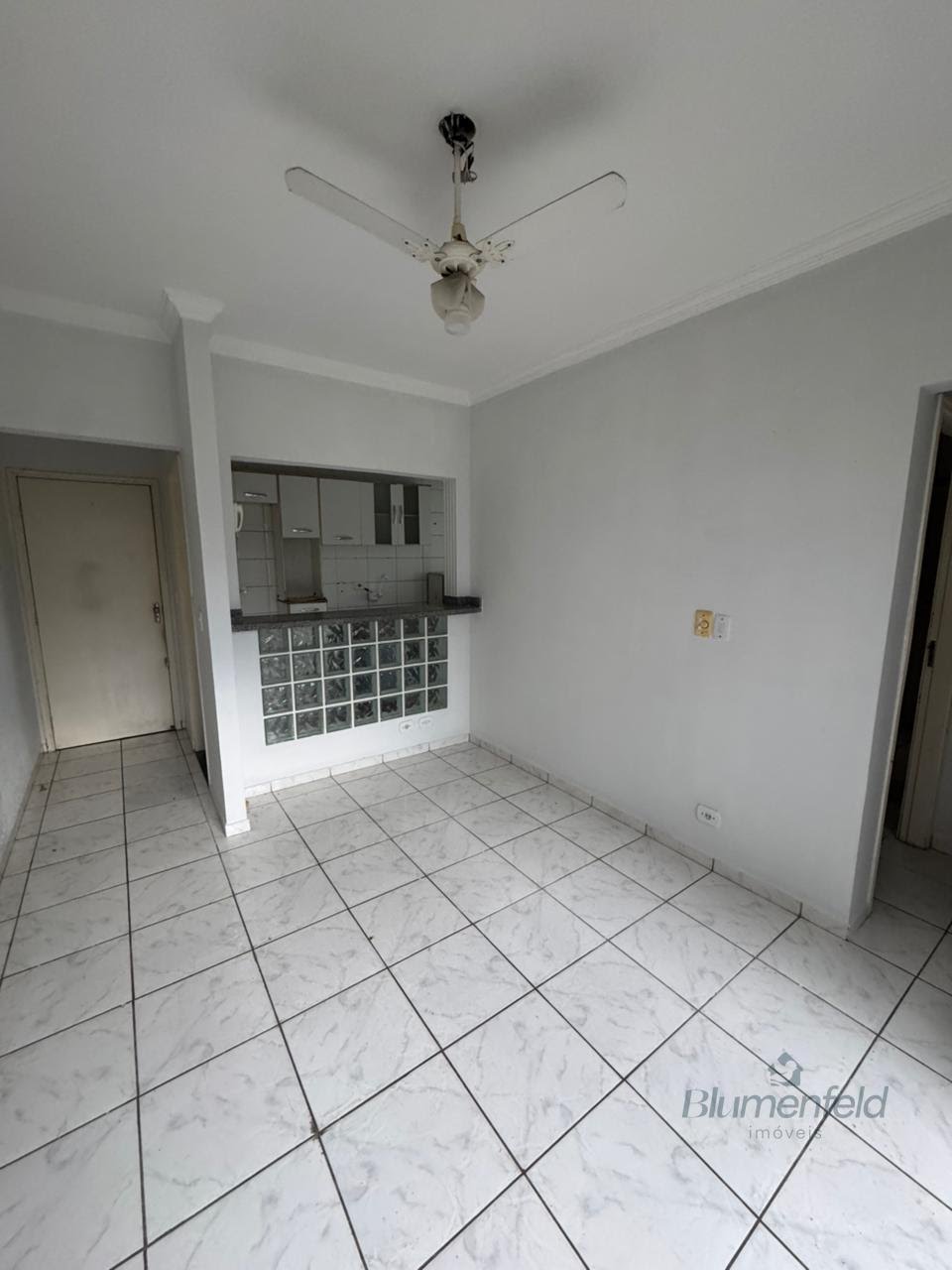 Apartamento para alugar com 2 quartos, 1 banheiro, 1 vaga e 45m² no Nova Arujá, Arujá (SP) — foto 2 de 14