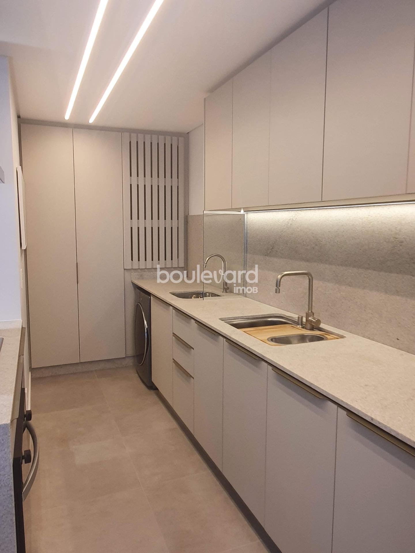 Apartamento à venda com 2 quartos, 1 suíte, 1 vaga e 73m² no Centro, Biguaçu (SC) — foto 6 de 30