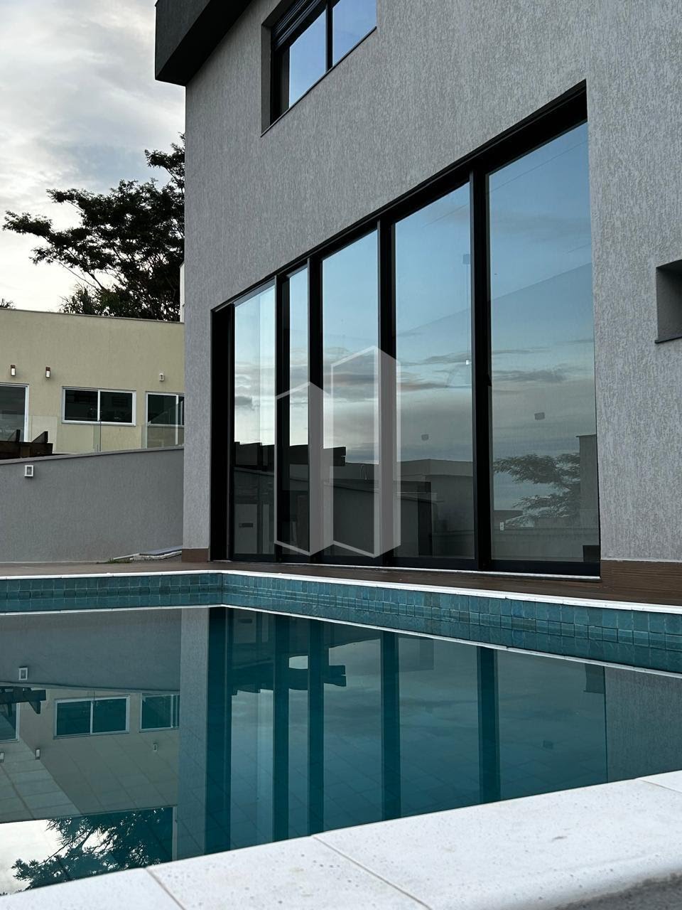 Casa à venda com 4 quartos, 4 suítes, 4 vagas e 464m² no Residencial Parque Mendanha, Goiânia (GO) — foto 16 de 16