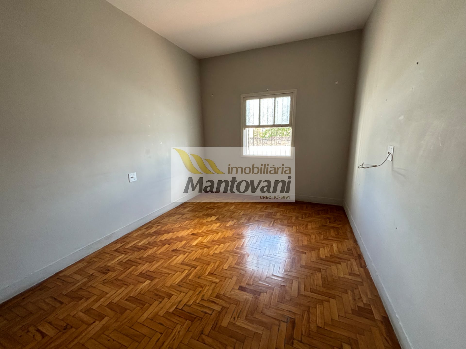 Casa à venda com 3 quartos, 1 suíte, 2 vagas e 270m² no Centro, Tatuí (SP) — foto 9 de 16