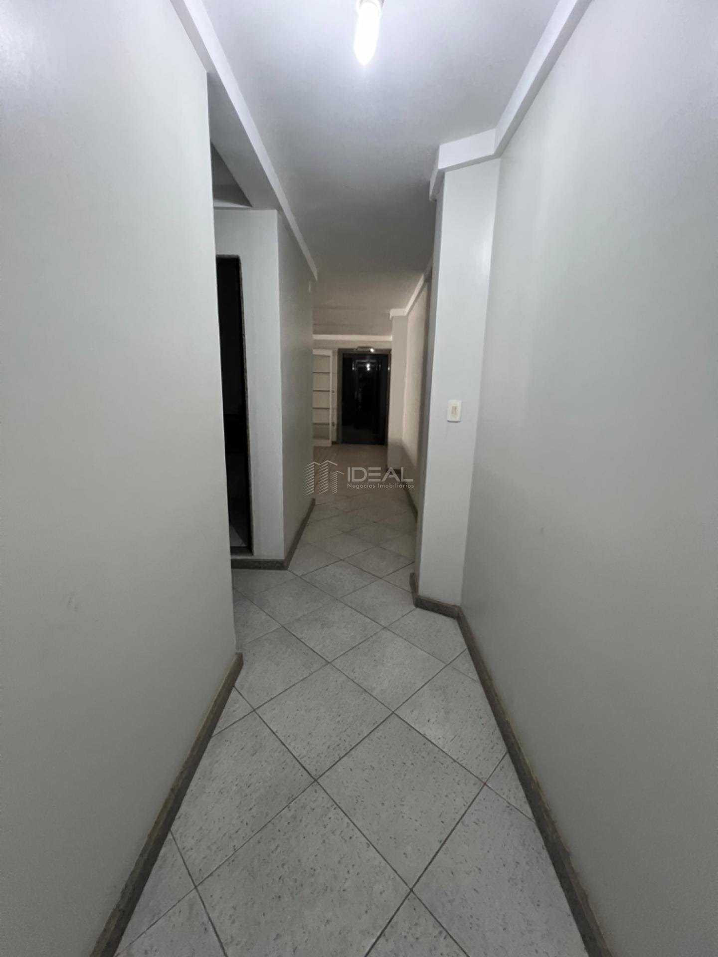 Comercial à venda com 4 banheiros e 1200m² no Parque Joquei Club, Campos dos Goytacazes (RJ) — foto 21 de 30
