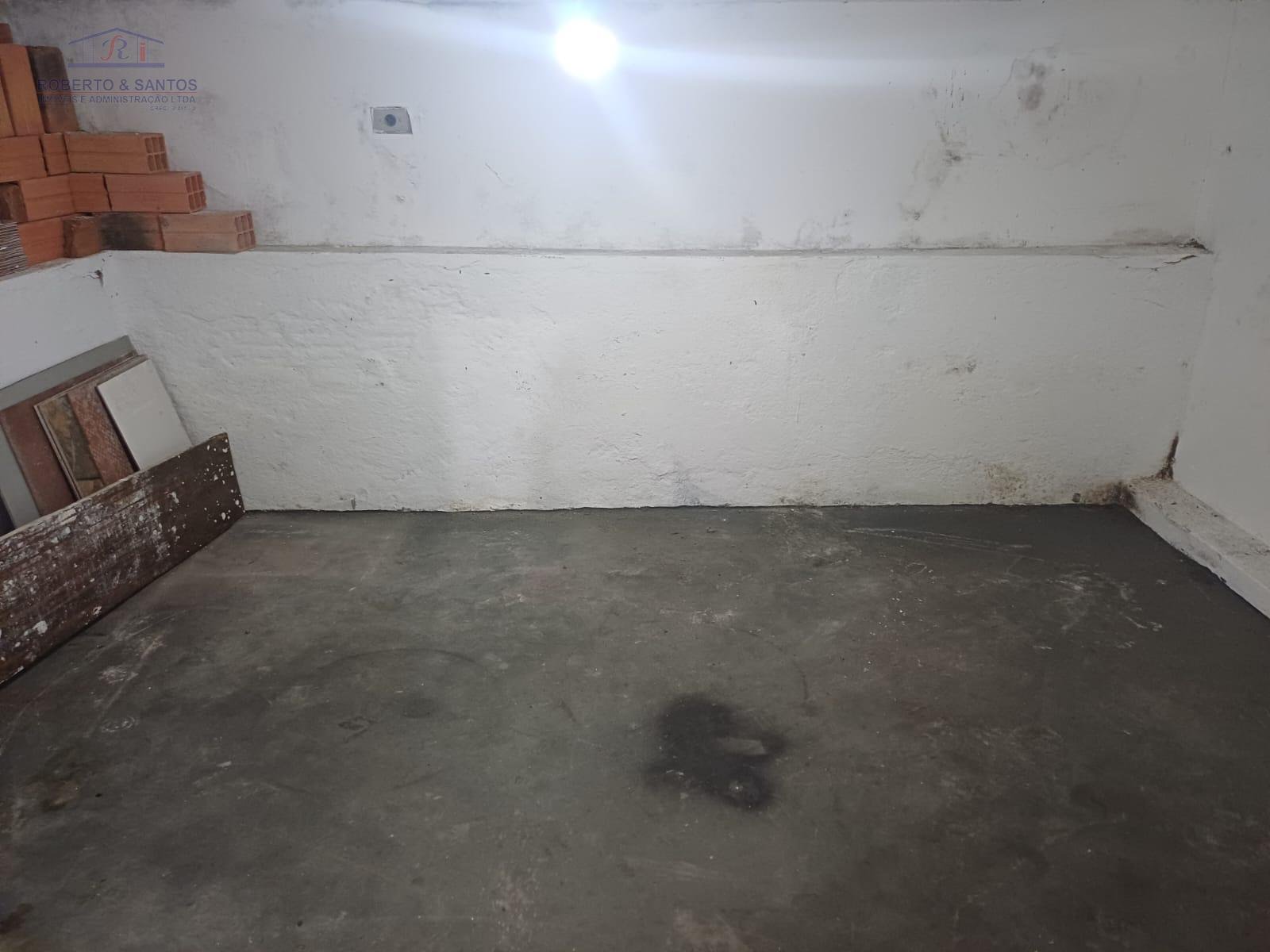 deposito da garagem