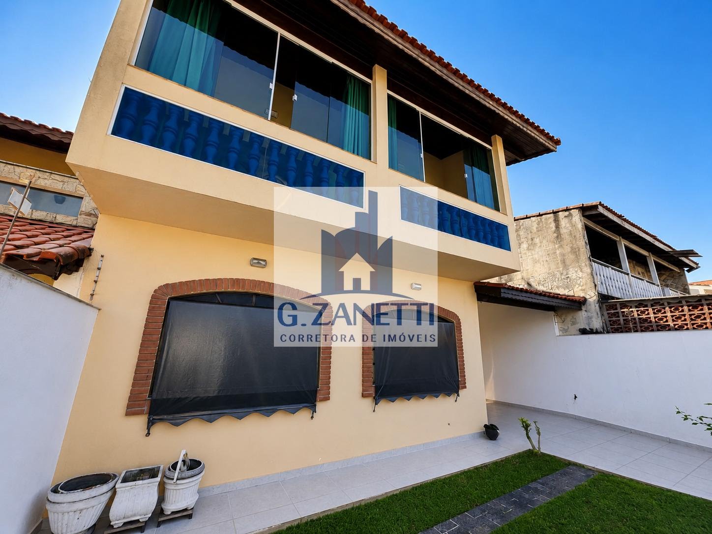 Casa, 4 quartos, 246 m² - Foto 2