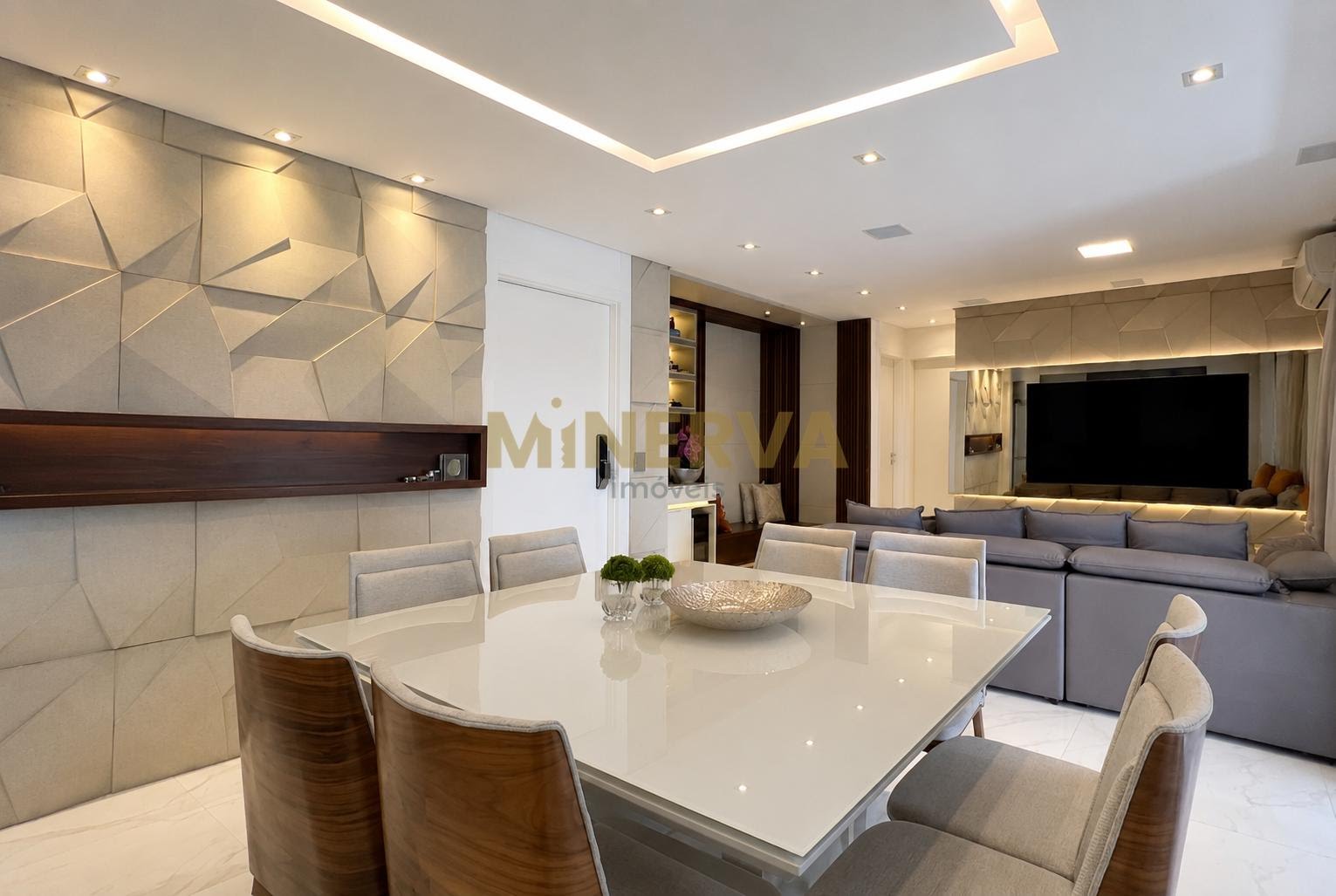 Apartamento à venda com 3 quartos, 3 suítes, 4 vagas e 157m² no Vila Rosalia, Guarulhos (SP) — foto 3 de 8