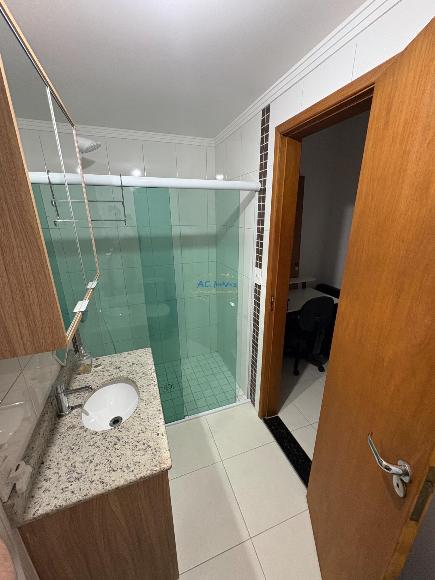 Apartamento à venda com 3 quartos, 2 suítes, 2 vagas e 139m² no Guilhermina, Praia Grande (SP) — foto 18 de 25