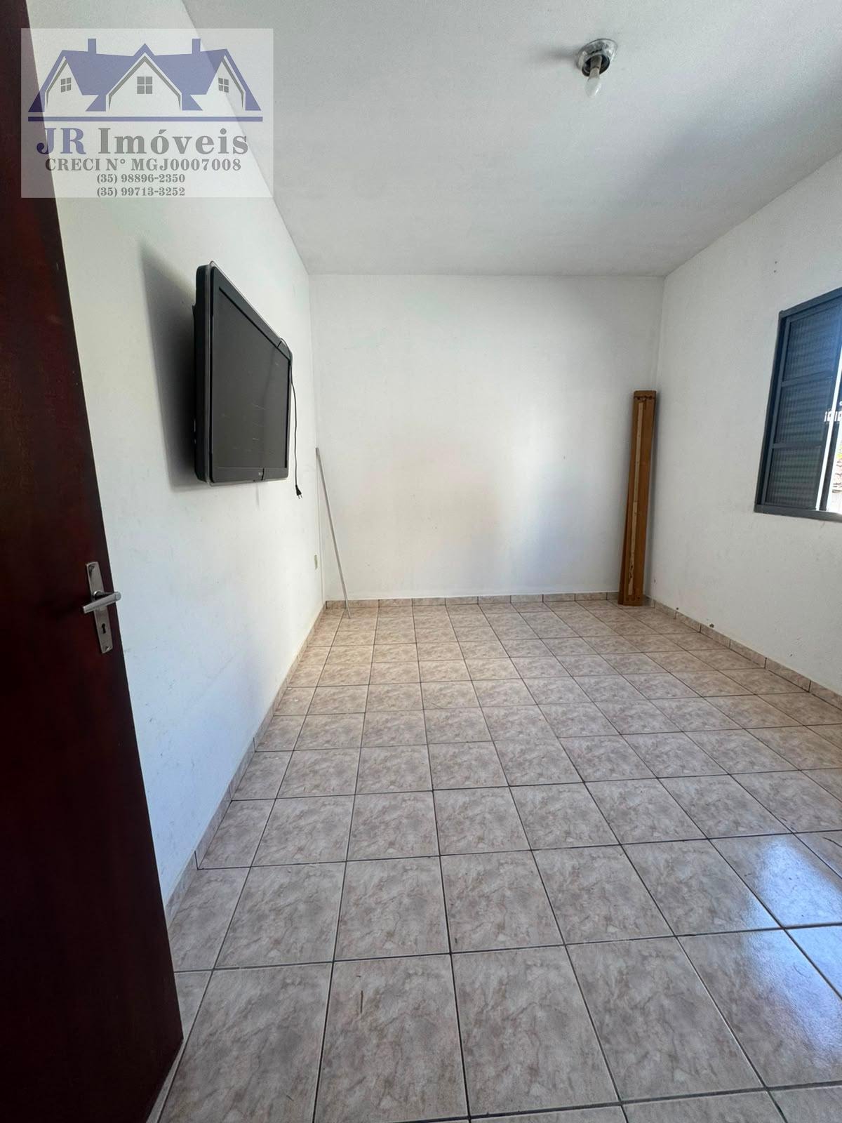 Casa para alugar com 3 quartos e 1 banheiro no Centro, Piranguçu (MG) — foto 14 de 20