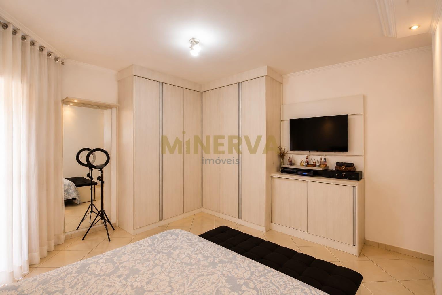 Casa à venda com 3 quartos, 3 suítes, 3 vagas e 183m² no Vila Moreira, Guarulhos (SP) — foto 17 de 30