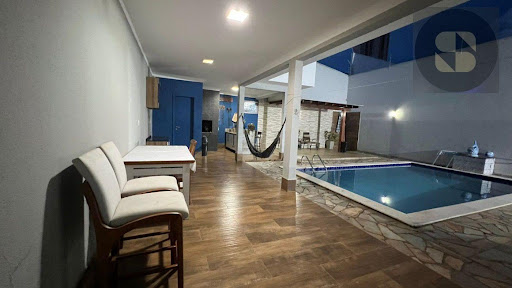 Casa à venda em Santa Rosa, Cuiabá, 265m², 3 suítes
