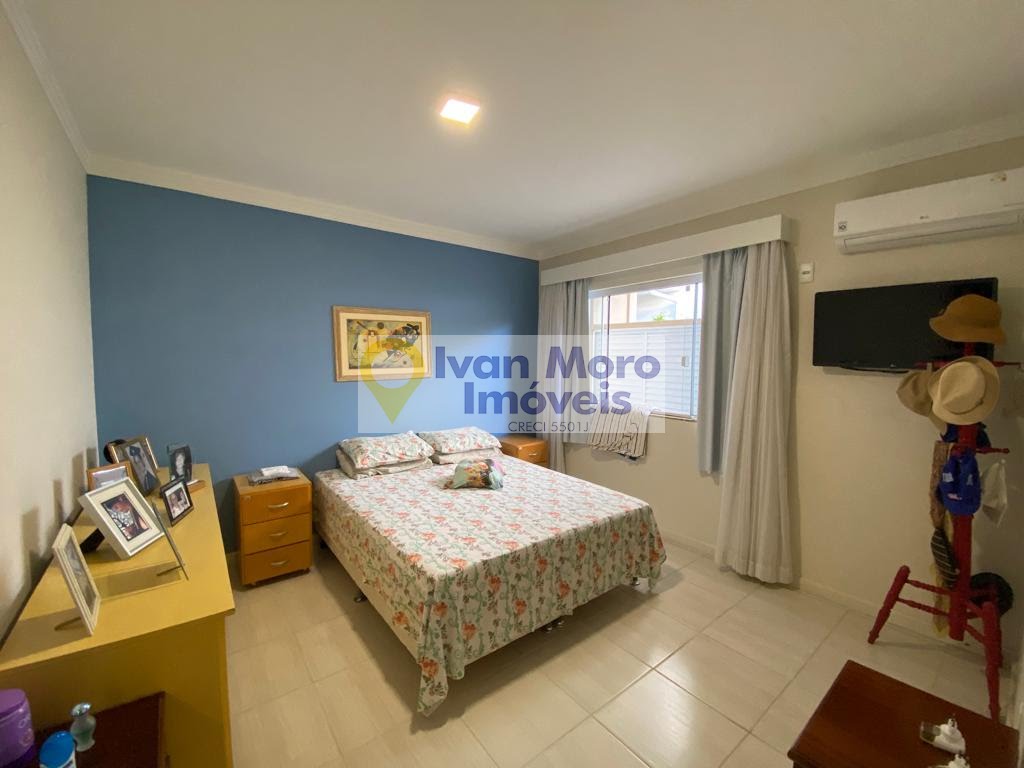 Casa à venda com 3 quartos, 3 suítes, 2 vagas e 204m² no Cachoeira do Bom Jesus, Florianópolis (SC) — foto 25 de 27