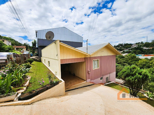 Casa no Bairro Frei Rogério  -  Tangará/SC