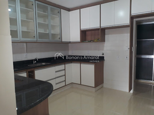 Casa, 3 quartos, 170 m² - Foto 2