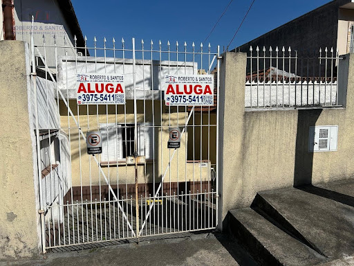 Portão da garagem p carro pequeno