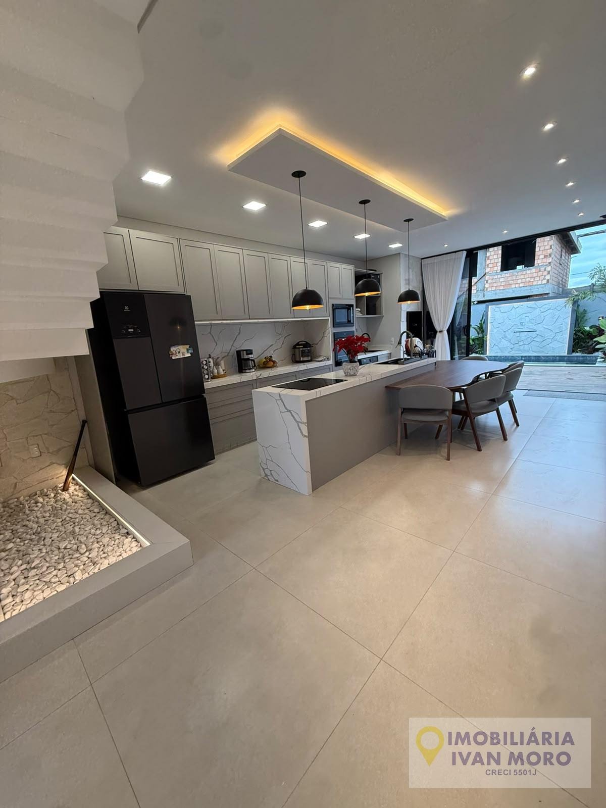 Casa à venda com 3 quartos, 1 suíte, 2 vagas e 192m² no Canasvieiras, Florianópolis (SC) — foto 21 de 30