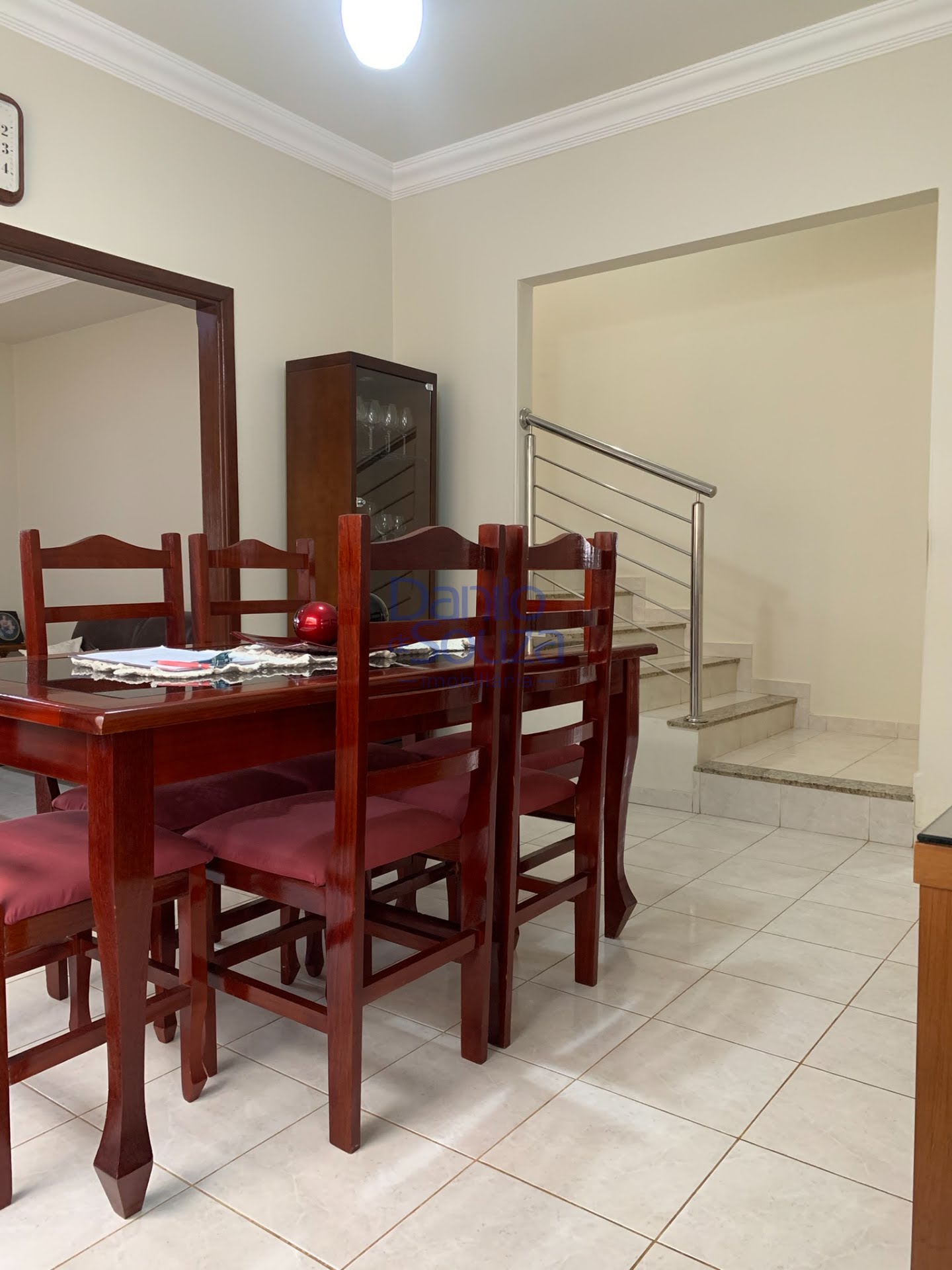 Casa à venda com 3 quartos, 1 suíte, 2 vagas e 360m² no Arasol, Araxá (MG) — foto 4 de 21