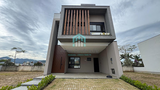 Casa em Condomínio em Bairro Deltaville - Biguaçu, SC
