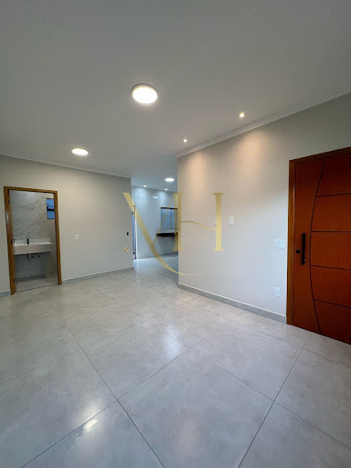 Casa à Venda no Parque Real, Pouso Alegre: 3 Quartos, Suíte